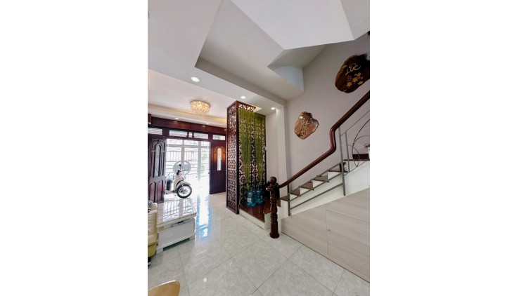 Mặt Tiền Cây Keo - Tân Phú -  Kinh Doanh tốt - 4,1 x21m2 - 2 tầng